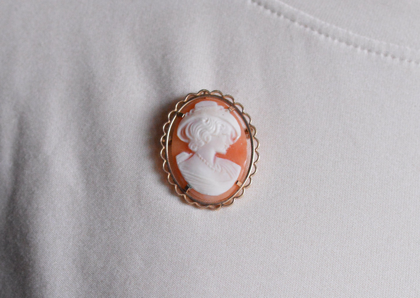 Vintage Krementz 14k Gold Overlay Convertible Shell Cameo Brooch Pendant