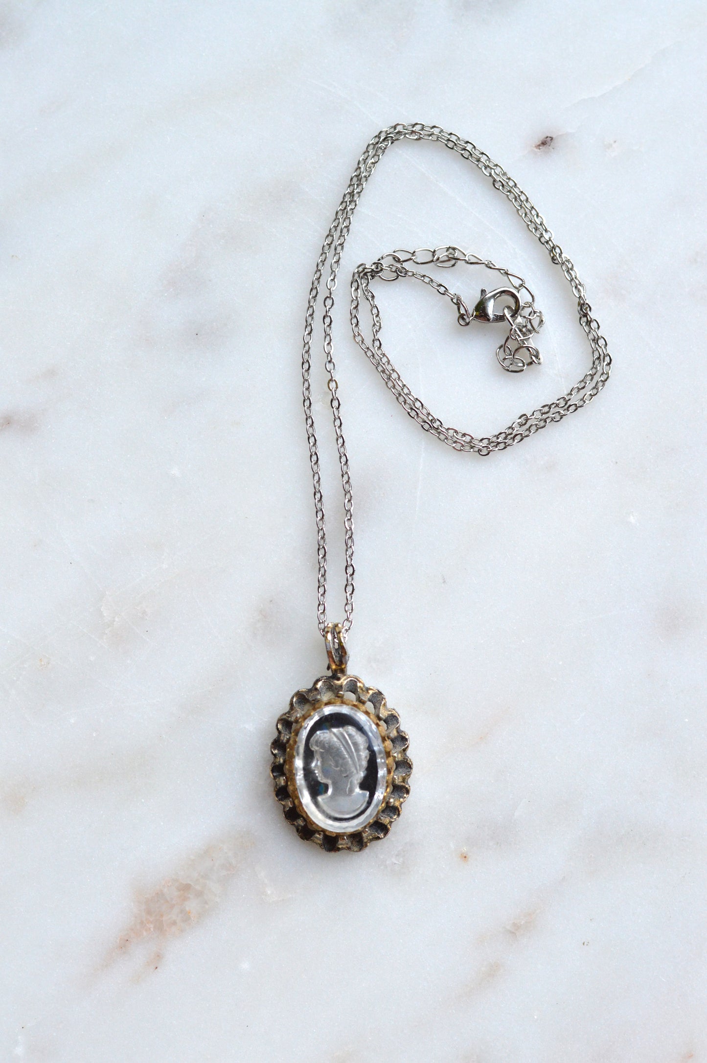Vintage 1970s Domed Glass Intaglio Cameo Pendant Necklace, Scalloped Crown Frame