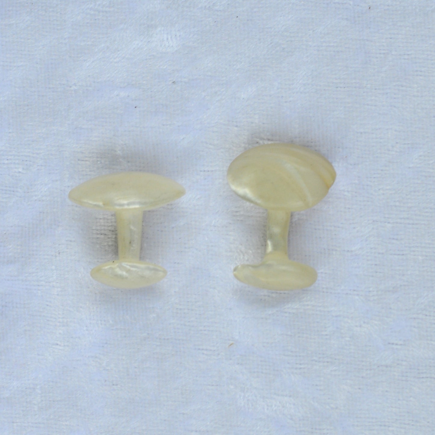 Antique 1890s Mismatched Solid Mother of Pearl Cufflinks, Carved Swoop 1" Lot