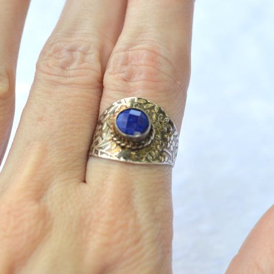 Vintage Sterling Silver Blue Sapphire Medallion Cocktail Ring Size 7 Two Tone 925