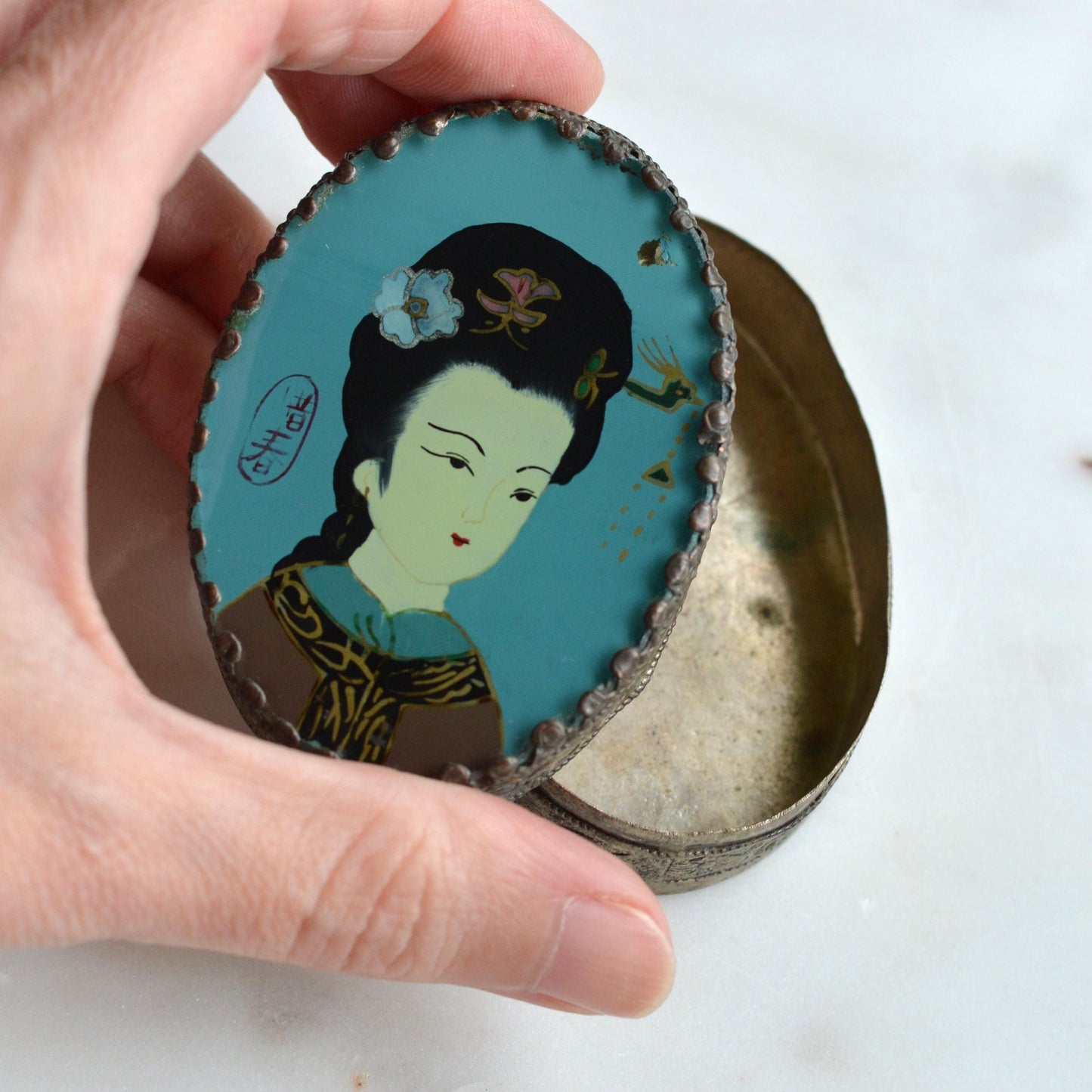 Vintage 1950s Chinese Reverse Painted Glass Zhaojun Trinket Box, Mirror Lid 2.6"
