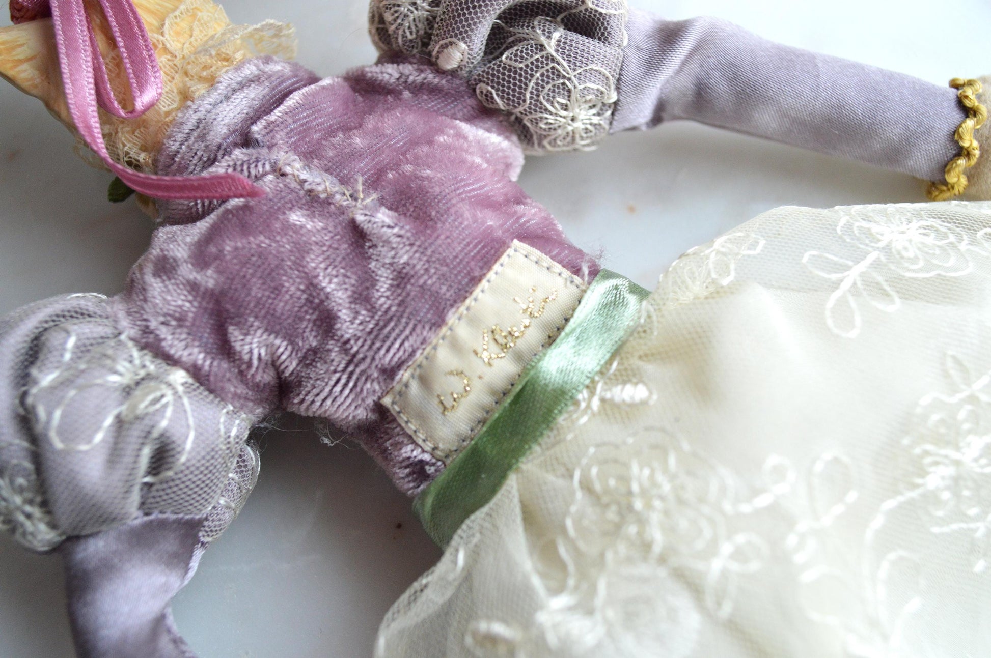 Vintage Katherine's Collection Victorian Cat Lavender and Lace with Rose Trim
