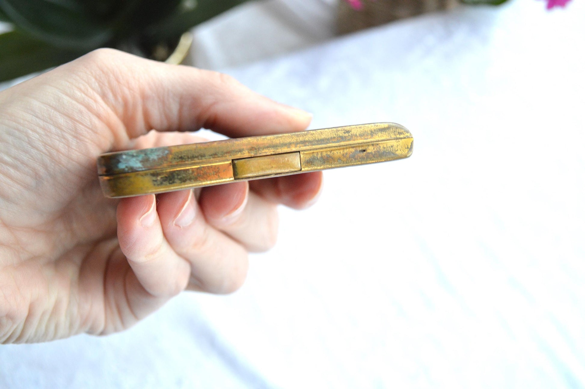 Vintage Art Deco Elgin American Compact
