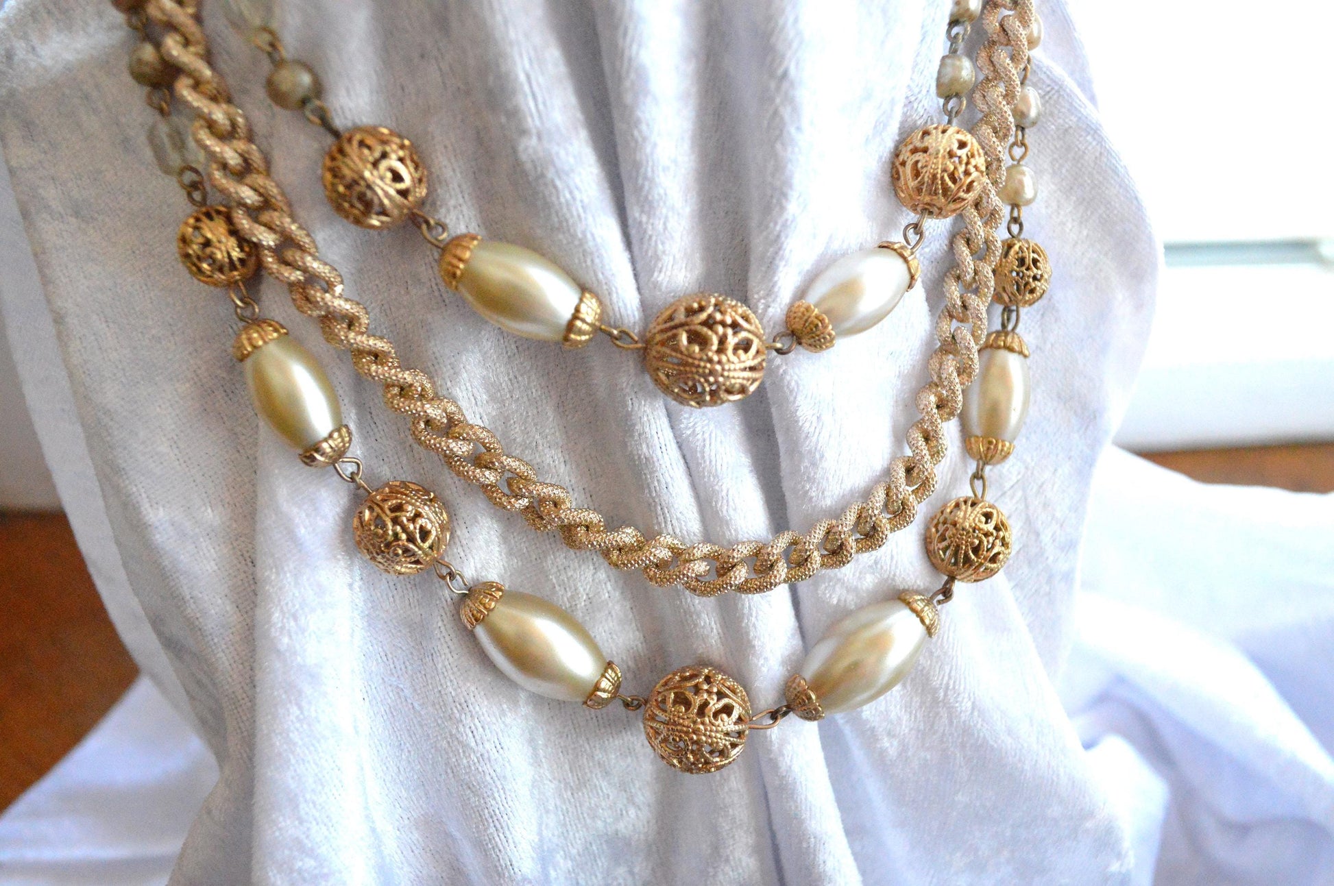 Vintage Multi Strand Faux Pearl Adjustable Choker Necklace
