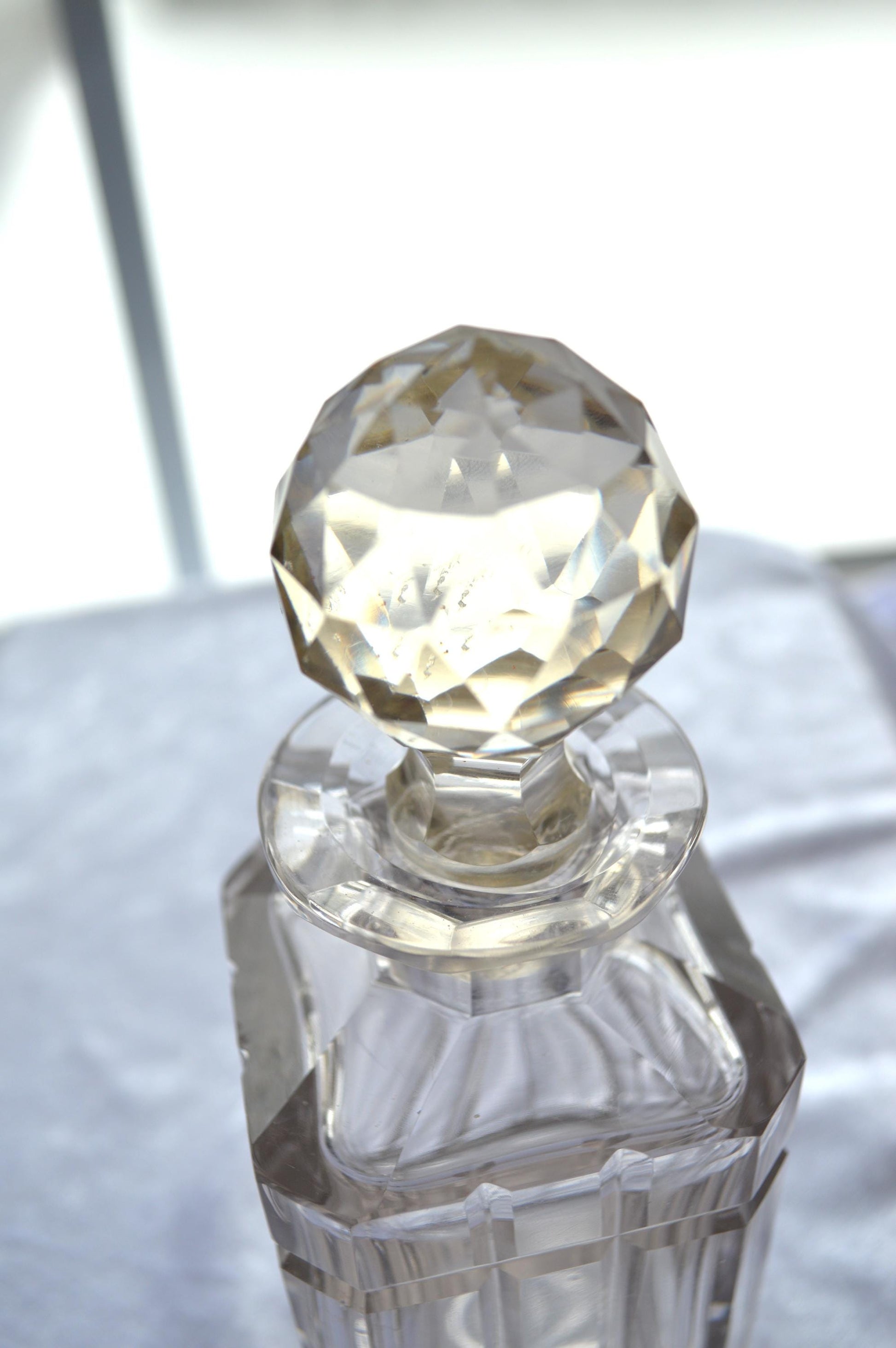 Antique Faceted Glass Decanter 16-Pointed Star on Bottom with Faceted Stopper