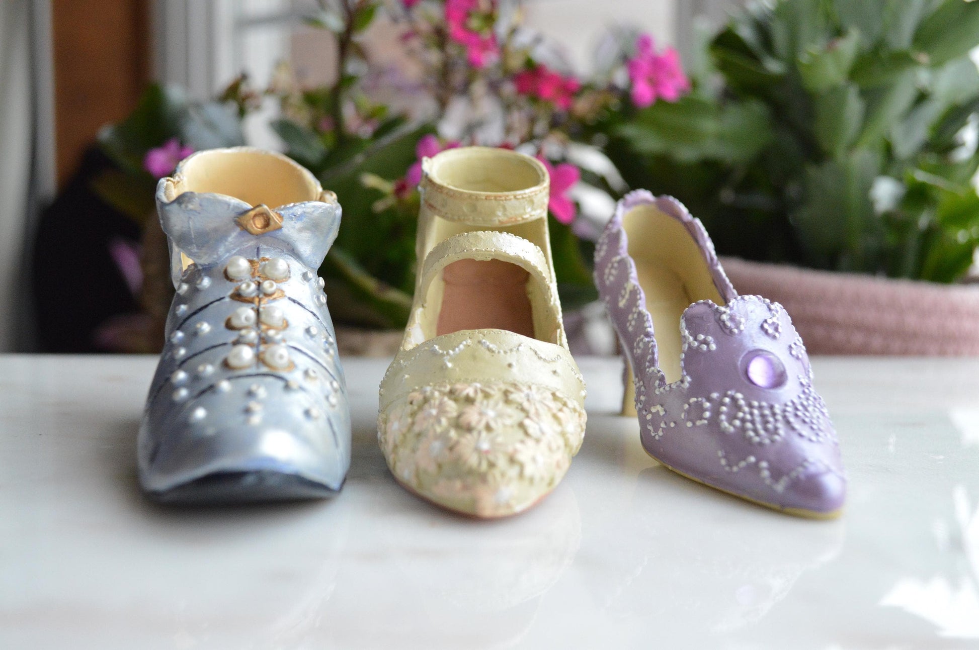 Vintage Victorian Style Shoe Figurines from the "Just the Right Shoe" Collection