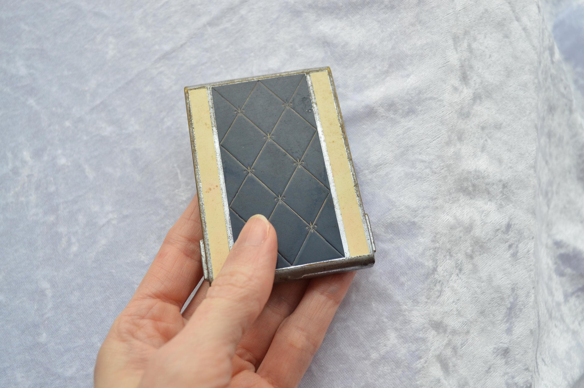 Vintage 1940s Bourjois Evening in Paris Duo Art Deco Compact – Rouge & Powder