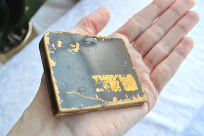 Vintage Art Deco Elgin American Compact